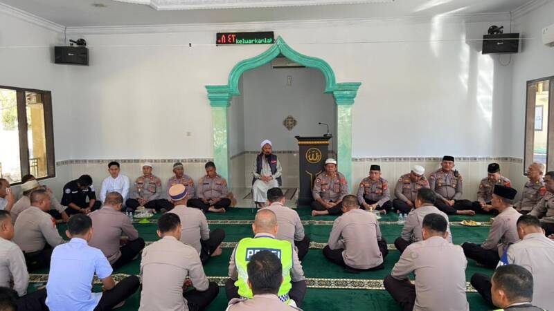 Sambut Tahun Baru Islam 1448 Hijriah, Polres Konawe Gelar Ceramah Muharam untuk Perkuat Integritas Personel