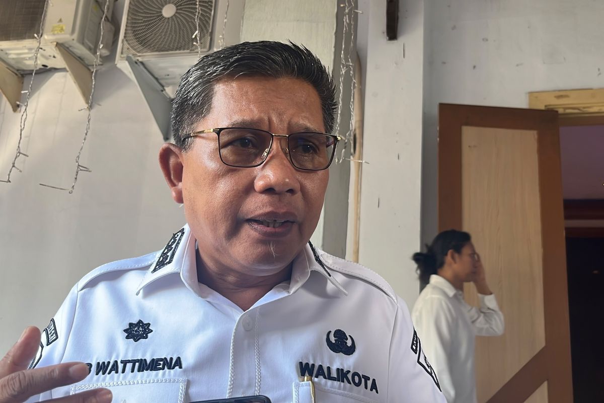 Semarak HUT ke-81 RI, Pemkot Ambon Minta Warga Kibarkan Merah Putih Sebulan Penuh di Rumah dan Kantor