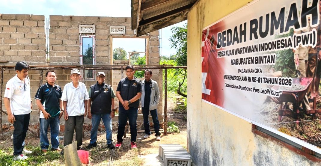 Ketua PWI Kepri Apresiasi Konsistensi Program Bedah Rumah PWI Bintan yang Berjalan Sejak 2021
