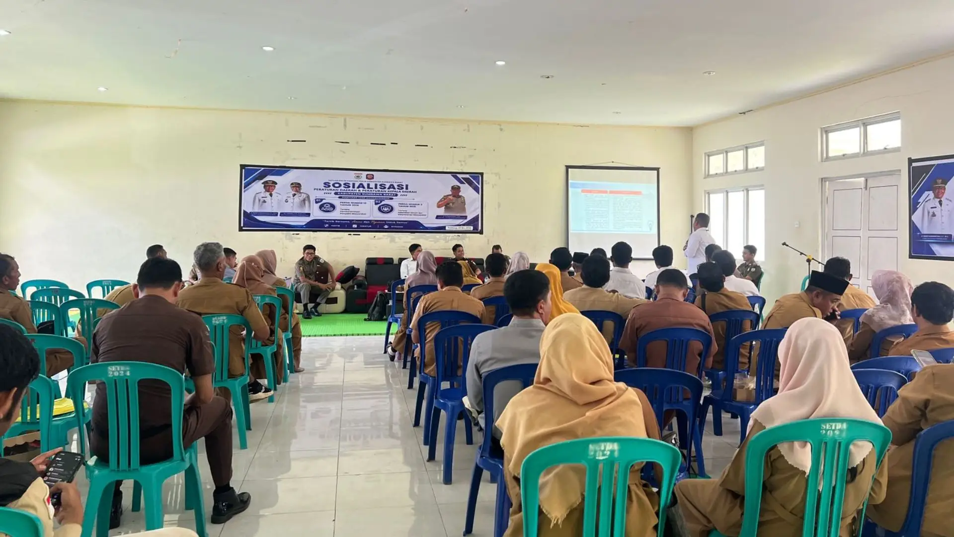 Satpol PP Sumbawa Barat Gencar Sosialisasi Perda ke Aparatur Desa dan Kecamatan, Fokus pada Ketertiban Umum hingga Jam Malam Pelajar