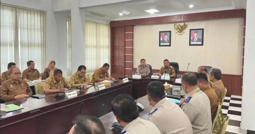Wakil Bupati Asahan Rianto Pimpin Rapat Optimalisasi Lahan HGU, Target PAD Sektor Pertanahan Meningkat