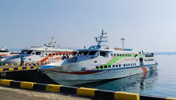 DPP Hetu Upu Ana Desak Gubernur Maluku Terbitkan Aturan Tarif Kapal Cepat Tulehu–Amahai, Sebut Negara Belum Hadir