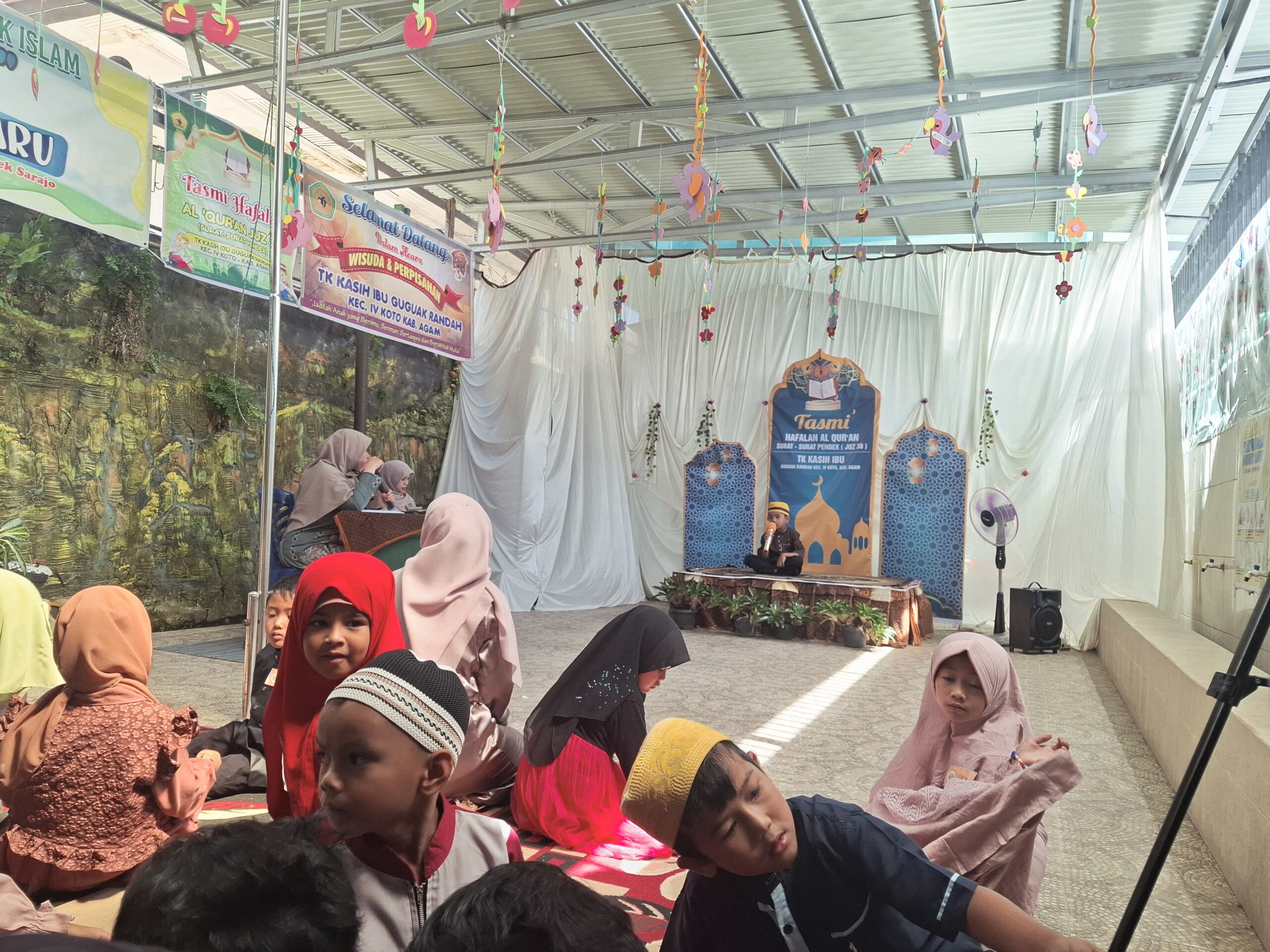 TK Kasih Ibu Guguak Randah di Agam Gelar Tasmi' Hafalan Al-Qur'an, 43 Murid Diuji Kelancaran dan Tajwid di Depan Juri KUA
