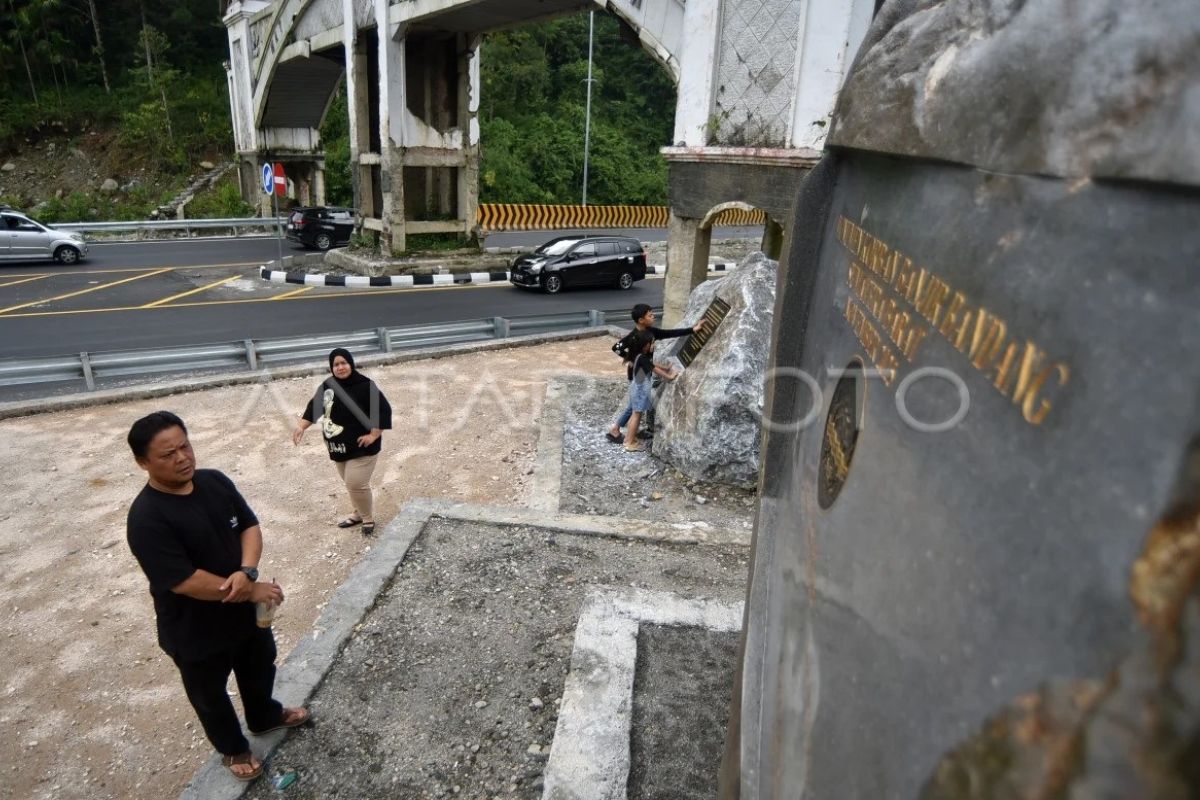 Monumen Galodo di Padang Panjang Masuki Tahap Akhir, Ukiran Nama Korban dari Bebatuan Longsoran Mulai Dikunjungi Warga