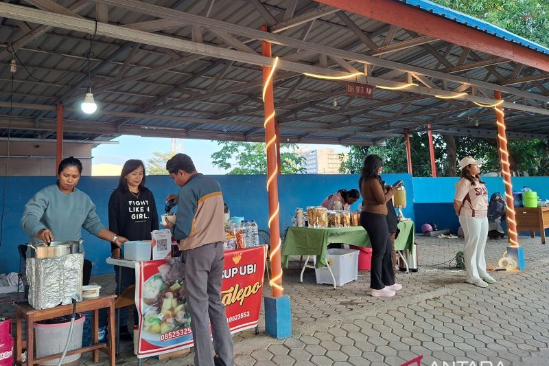TVRI NTT Fasilitasi 25-30 UMKM Berjualan Gratis Saat Nobar Piala Dunia 2026, Omzet Meningkat