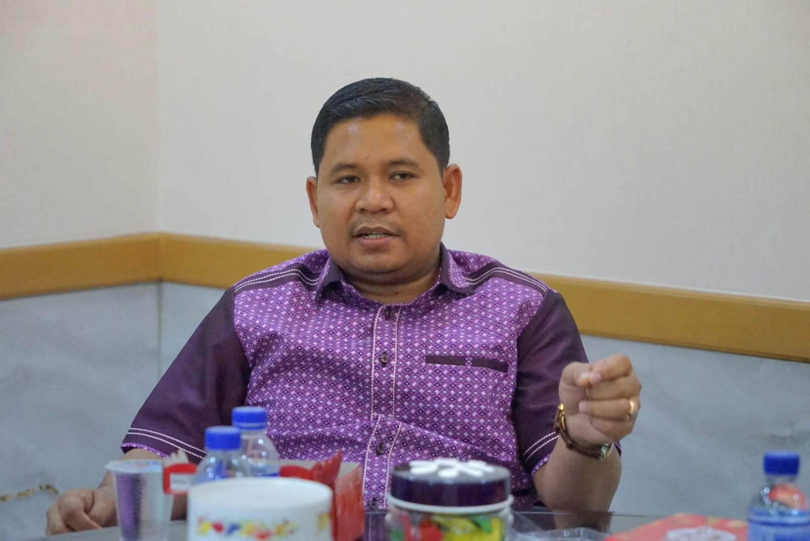 Wakil Ketua DPRD Kota Jambi Muhamad Yasir Desak Sekolah Hentikan Pungutan Baju Seragam dan Syarat Pendaftaran Ulang