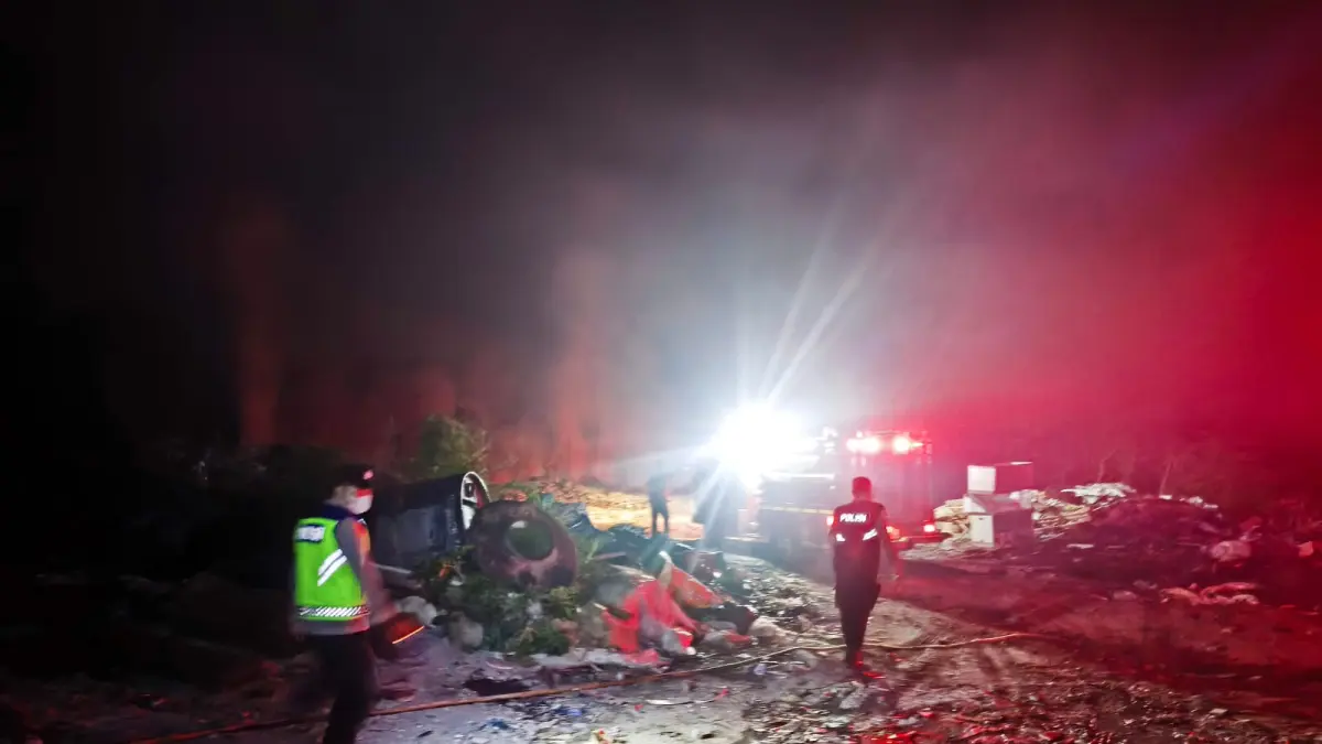 Kebakaran di Bypass Ngurai Rai Denpasar Selatan, Tumpukan Material Bongkaran Bangunan di Suwung Ludes