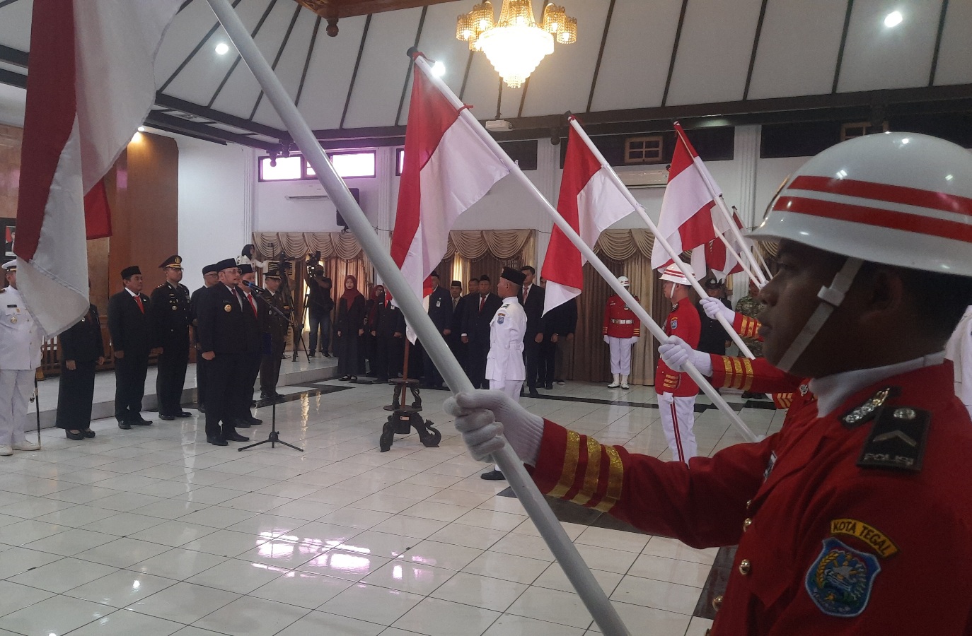 72 Pelajar Dikukuhkan Jadi Paskibraka Kota Tegal 2026, Siap Bertugas di HUT ke-81 RI