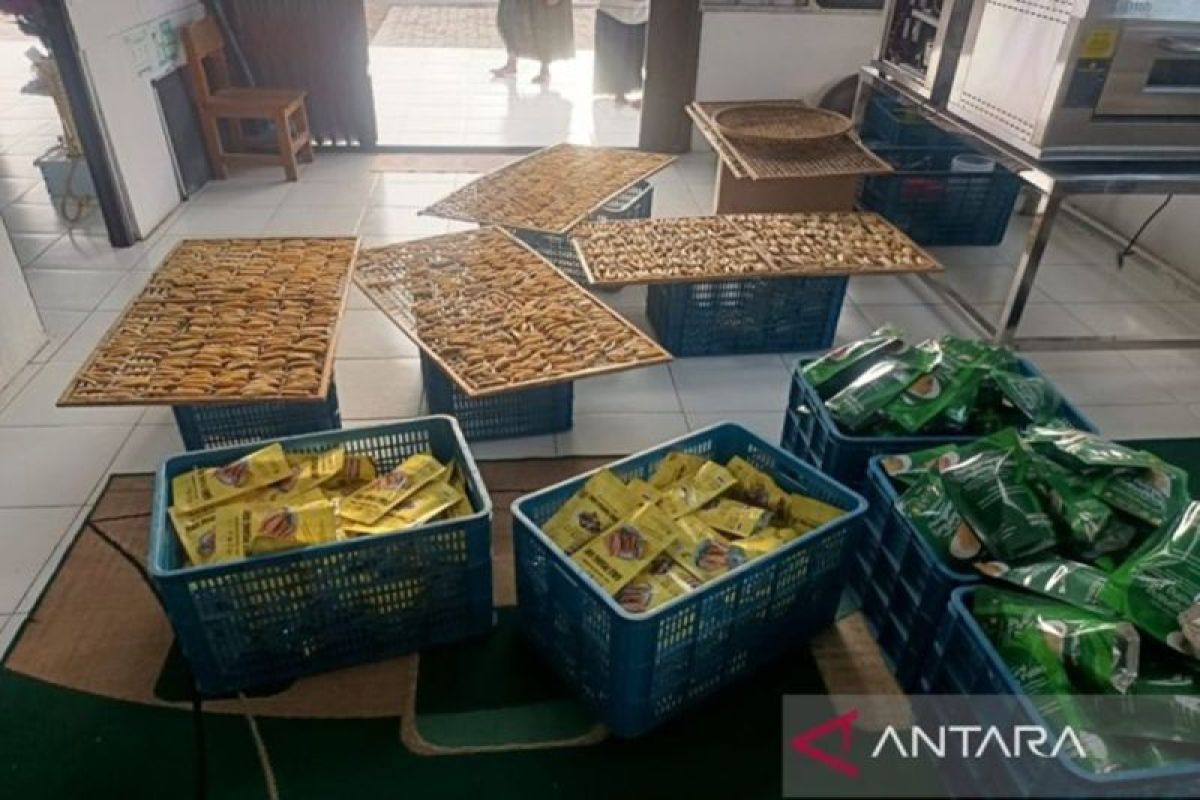 Produk UMKM Riana Sinar Jaya Tanah Bumbu Tembus Pasar Malaysia, 20 Bungkus Dikirim Setiap Bulan