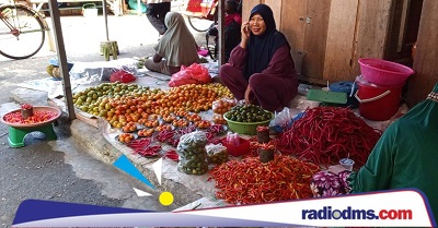 Harga Cabai Keriting di Pasar Binaya Masohi Tembus Rp80 Ribu per Kilogram, Pedagang Kurangi Ukuran Ikatan