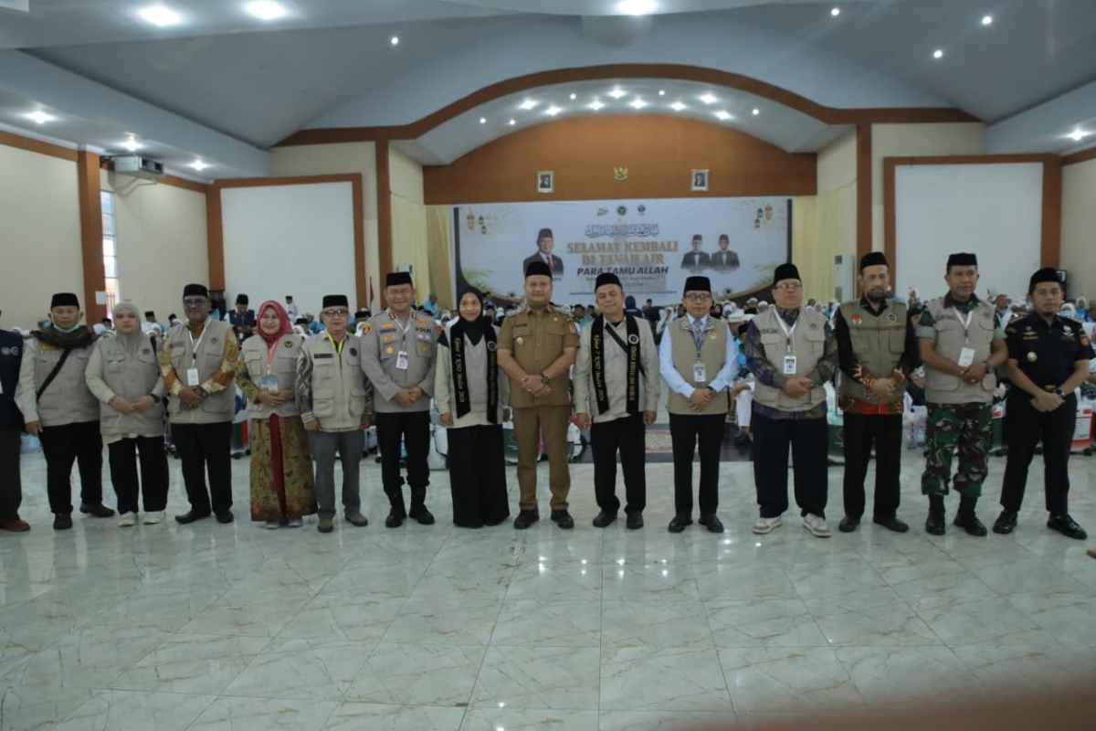 Wakil Bupati Asahan Jemput 234 Jamaah Haji Kloter 7 di Asrama Haji Medan, Satu Orang Masih Dirawat di Arab Saudi
