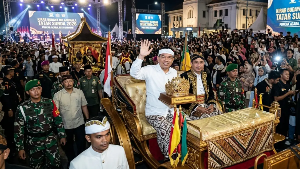 Gubernur Dedi Mulyadi Pimpin Langsung Kirab Budaya Milangkala Tatar Sunda 2026, Ribuan Warga Padati Pusat Kota Bandung