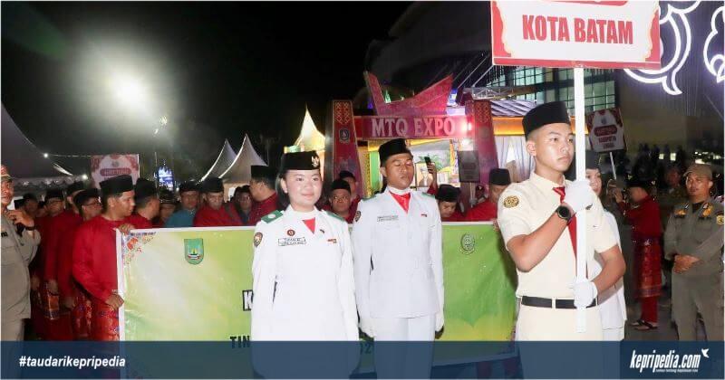 Wali Kota Batam Amsakar Achmad Berangkatkan 153 Kafilah ke MTQ Kepri 2026, Targetkan Piala Juara Umum Kembali ke Batam