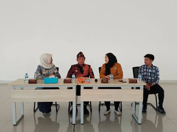 Wali Kota Bengkulu Dedy Wahyudi Beri Motivasi ke Siswa Baru Sekolah Rakyat saat MPLS, Tekan Bahaya Narkoba