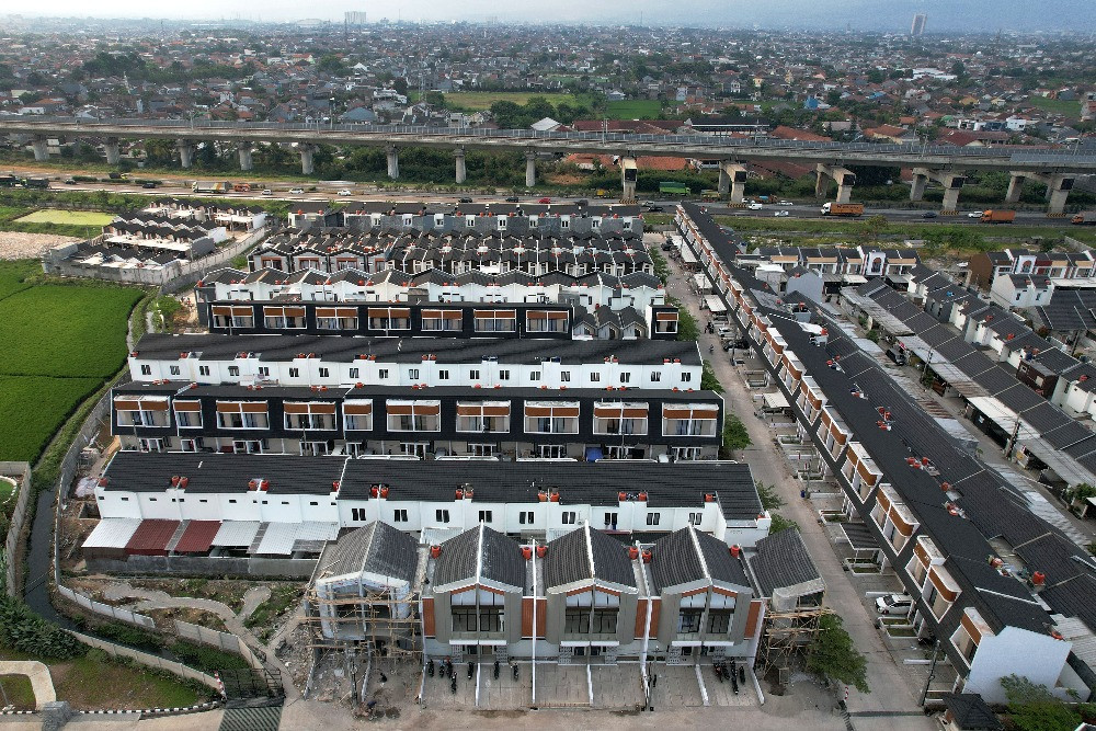 Rupiah Melemah ke Rp17.353, Properti Jawa Barat Hadapi Tekanan Biaya