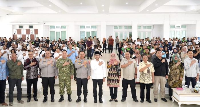 Gubernur Kaltim Tekankan Buruh sebagai Pilar Utama Pembangunan Daerah