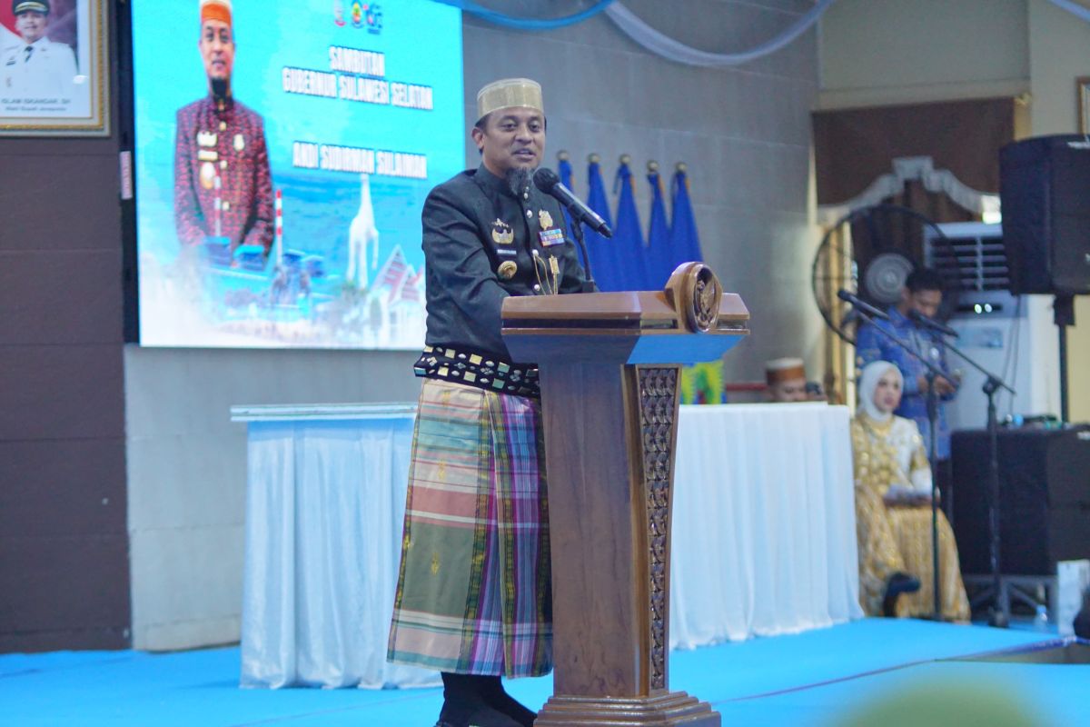 Gubernur Sulsel Serahkan Rp10 Miliar untuk Jeneponto di Peringatan Hari Jadi