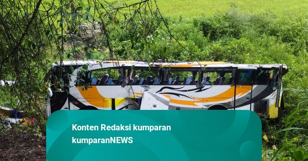 Bus Pelajar Masuk Jurang 15 Meter di Toba Sumut, 48 Orang Luka