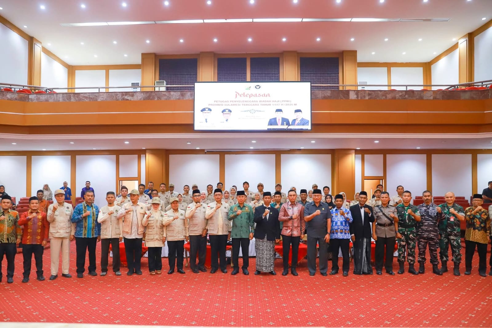 Gubernur Sulawesi Tenggara Lepas 37 Petugas Haji untuk Layani Jemaah Tahun 2026