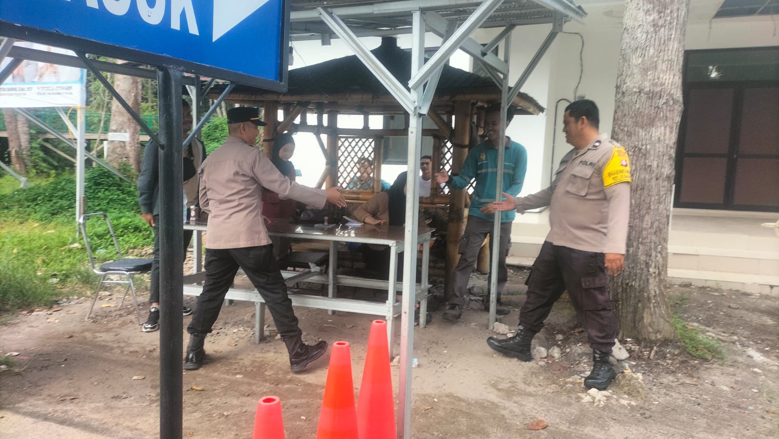 Polsek Bukit Batu Patroli Keamanan di Nyaru Menteng Berkah