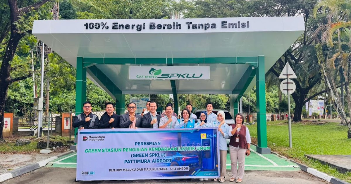 PLN Resmikan SPKLU Hijau Bertenaga Surya di Bandara Pattimura Ambon