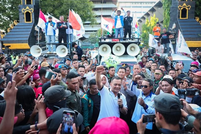 Gubernur Luthfi Kawal Hak Buruh, Terima Aspirasi Langsung di Semarang