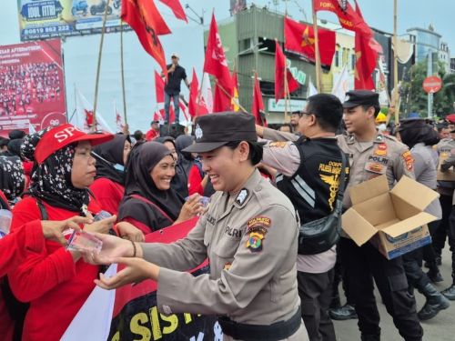 Polisi Bandar Lampung Amankan Aksi May Day dengan 600 Personel