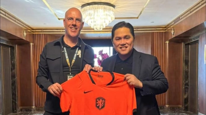 Erick Thohir Gandeng KNVB Perkuat Akar Rumput Sepak Bola Indonesia