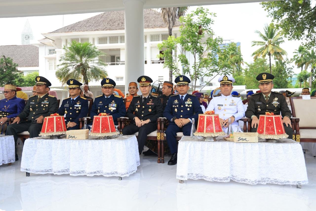 TNI dan Pemerintah Sulsel Sinergis Peringati Hardiknas di Makassar