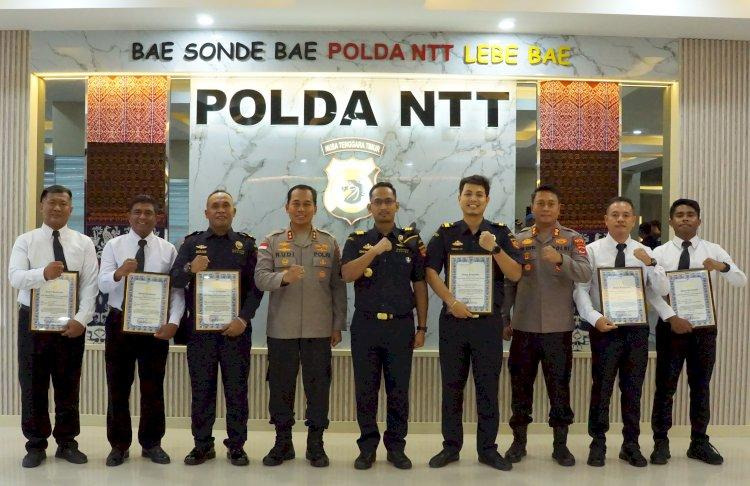 Polda NTT Beri Penghargaan atas Pengungkapan 11 Juta Rokok Ilegal