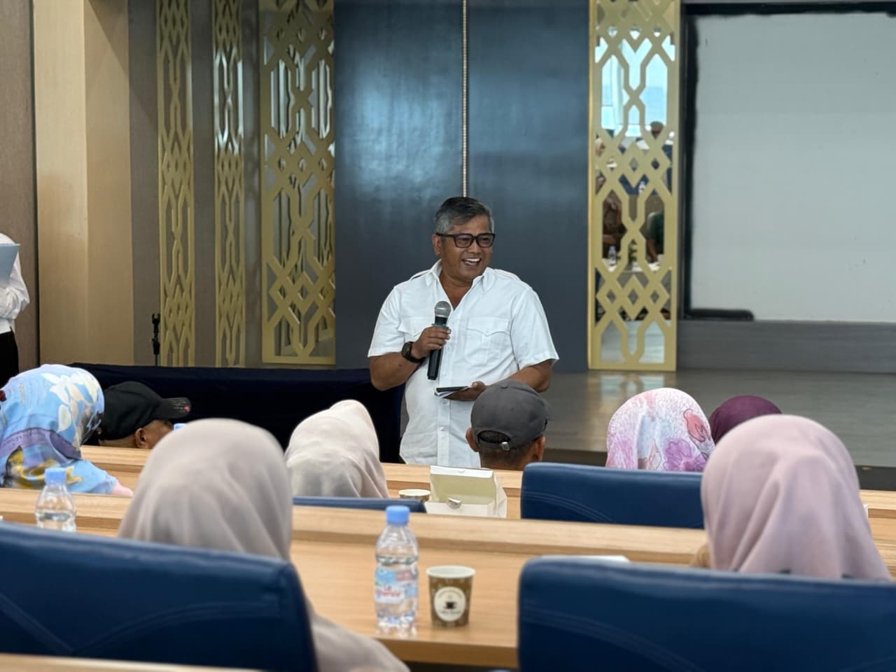 Pelindo Regional 1 Tegaskan Buruh Pilar Utama Pelabuhan Medan