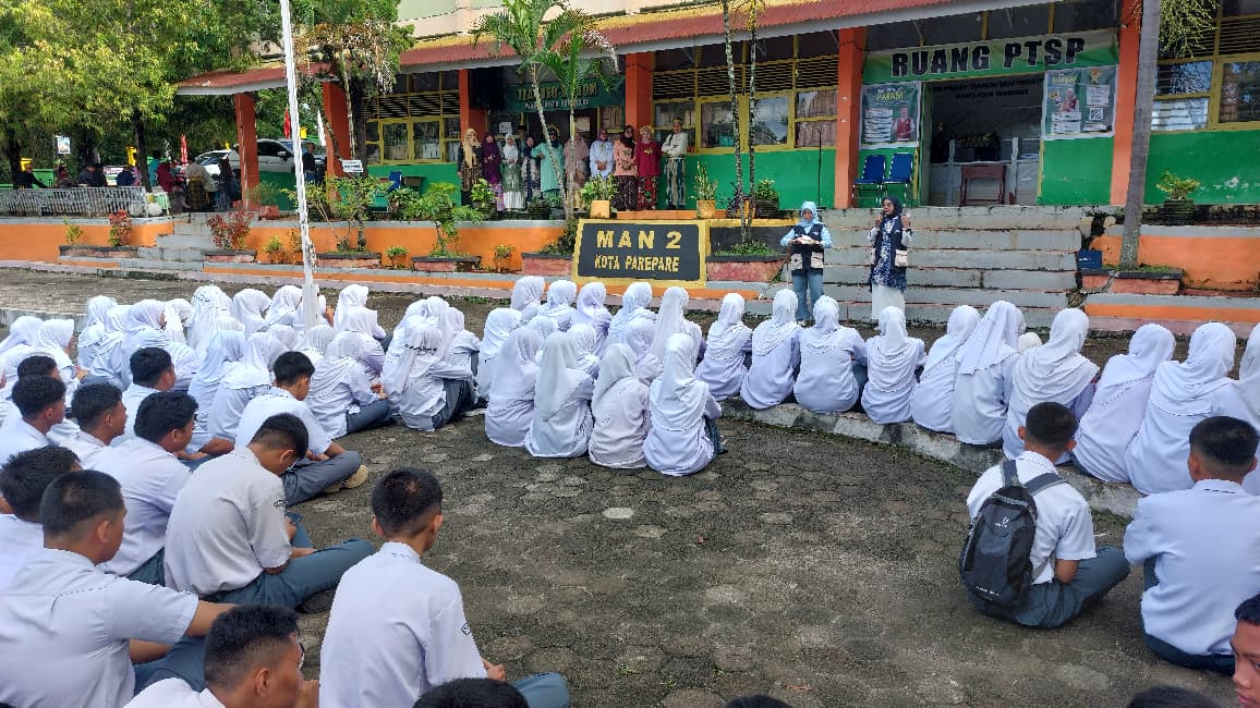Duta CBP Rupiah Edukasi Siswa MAN 2 Parepare Jaga Simbol Negara