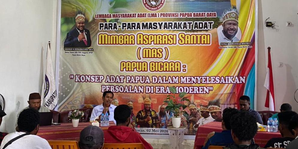 Sorong Dorong Adat sebagai Jembatan Kedamaian Papua Barat Daya