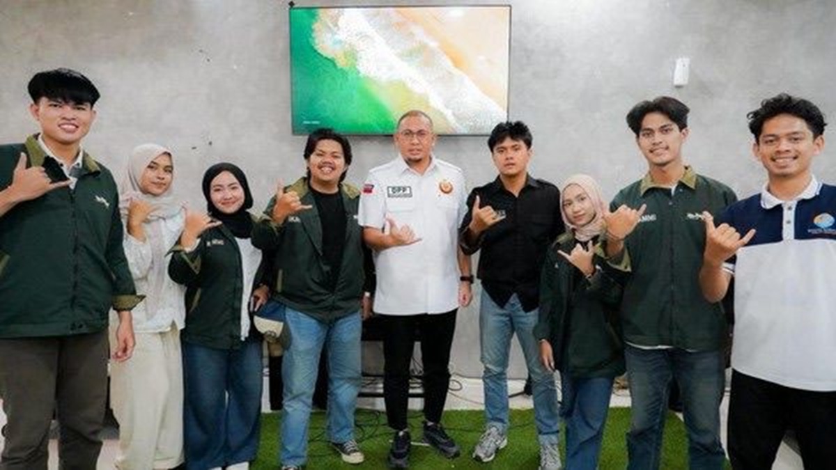 Andre Rosiade Bantu Sekretariat Mahasiswa Minang Semarang Rp65 Juta