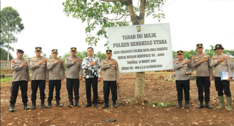 Kapolda Bengkulu Tinjau Lahan Pembangunan Mako Polsek Kota Argamakmur