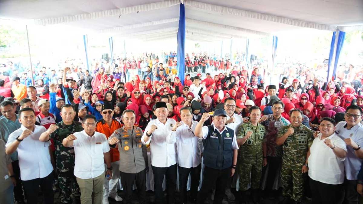 Aksi 416 Buruh Sumsel Berlangsung Tertib, Gubernur Segera Surati Presiden