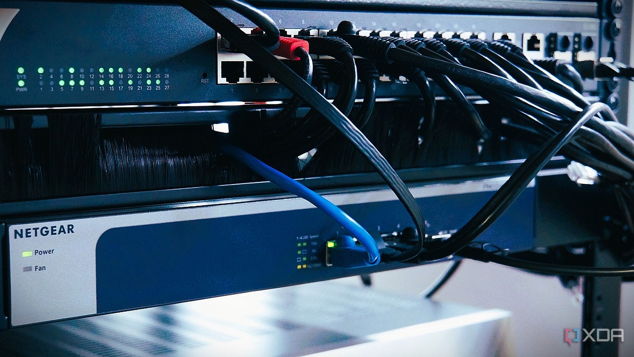 Switch Managed dengan Port SFP+ Tingkatkan Kecepatan Jaringan Lokal 10GbE