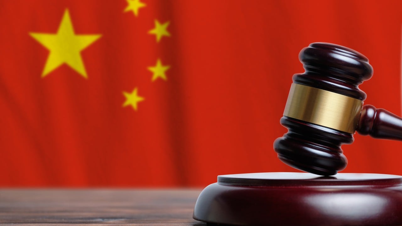 Pengadilan China Larang PHK Karyawan demi AI, Perusahaan Wajib Bayar Rp 600 Juta