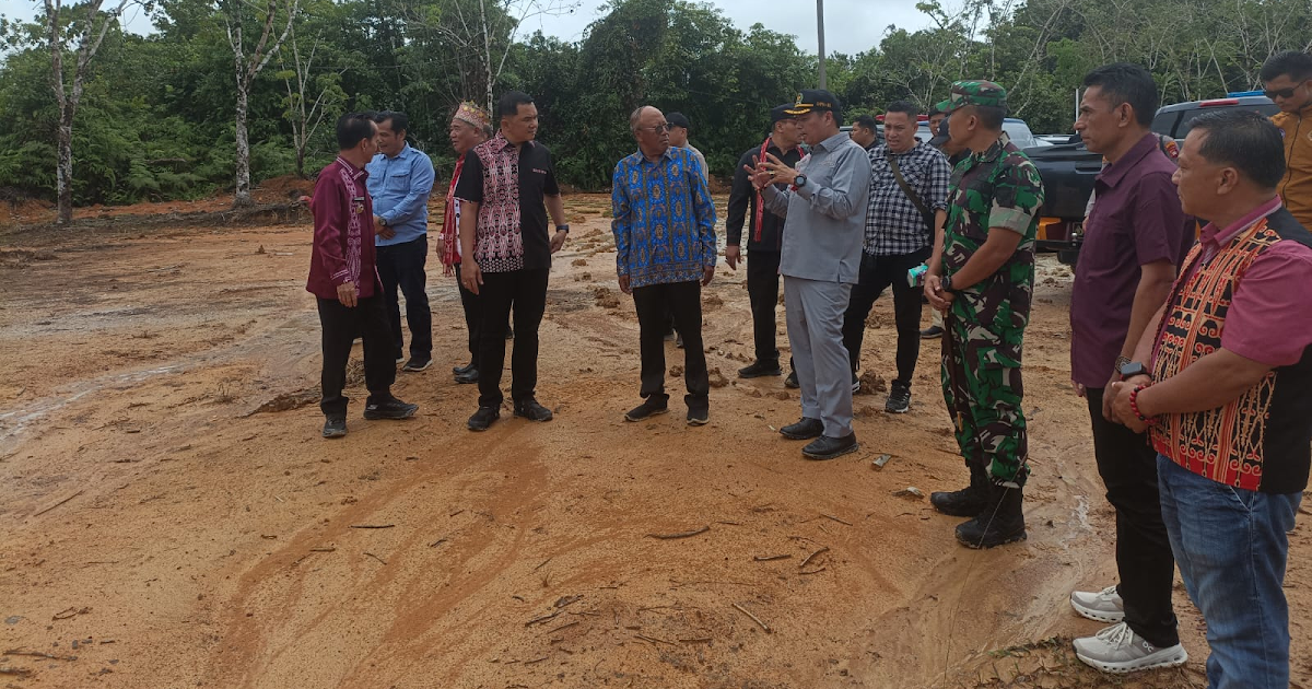 Bupati Sintang Resmikan Agrowisata 14 Hektar di Sungai Tebelian Kalbar