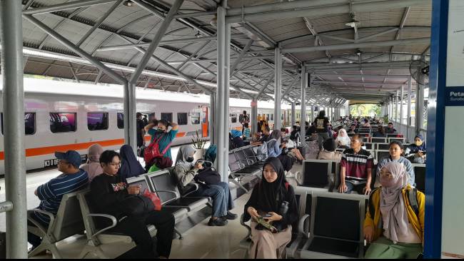 KAI Tambah 10 Perjalanan Kereta di Jateng-DIY Selama Mei 2026