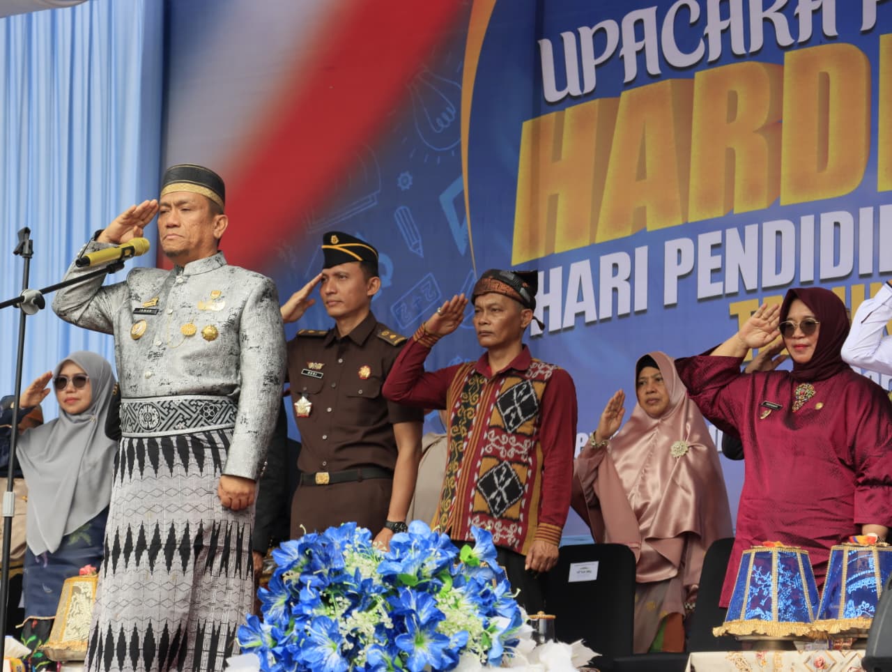 Bupati Luwu Timur Dorong Layanan Pendidikan Unggul di Hardiknas 2026