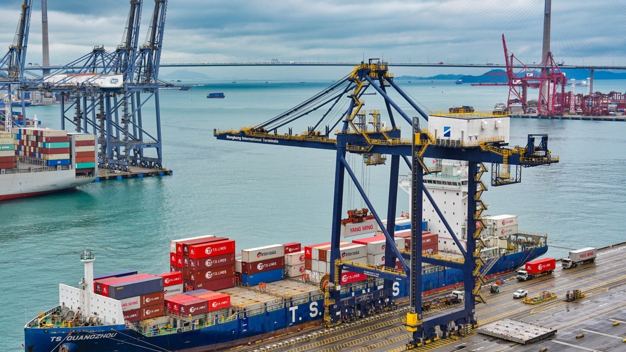Hong Kong Perkuat Sektor Maritim Lewat Layanan Asuransi dan Manajemen