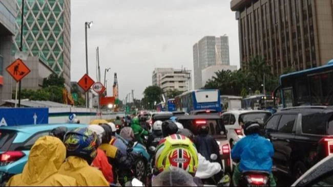 Jawa Barat Siaga Hujan Lebat Hari Ini, BMKG Pantau Sirkulasi Siklonik