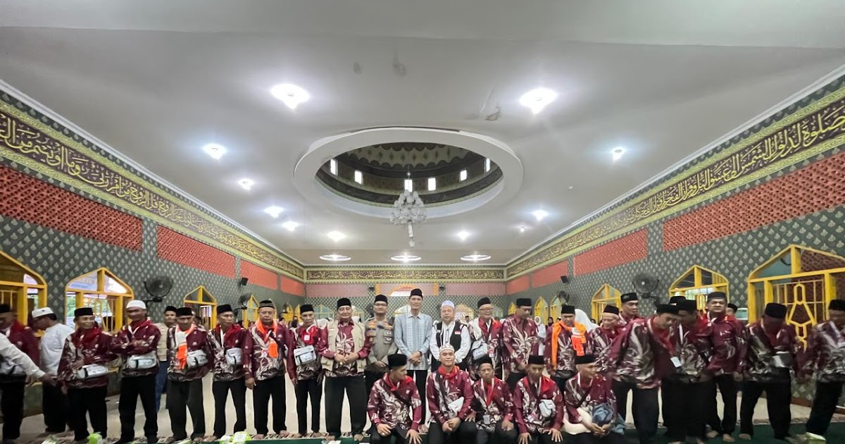 Polres Muratara Kawal Pelepasan 47 Jemaah Haji di Masjid Baitus Saleh