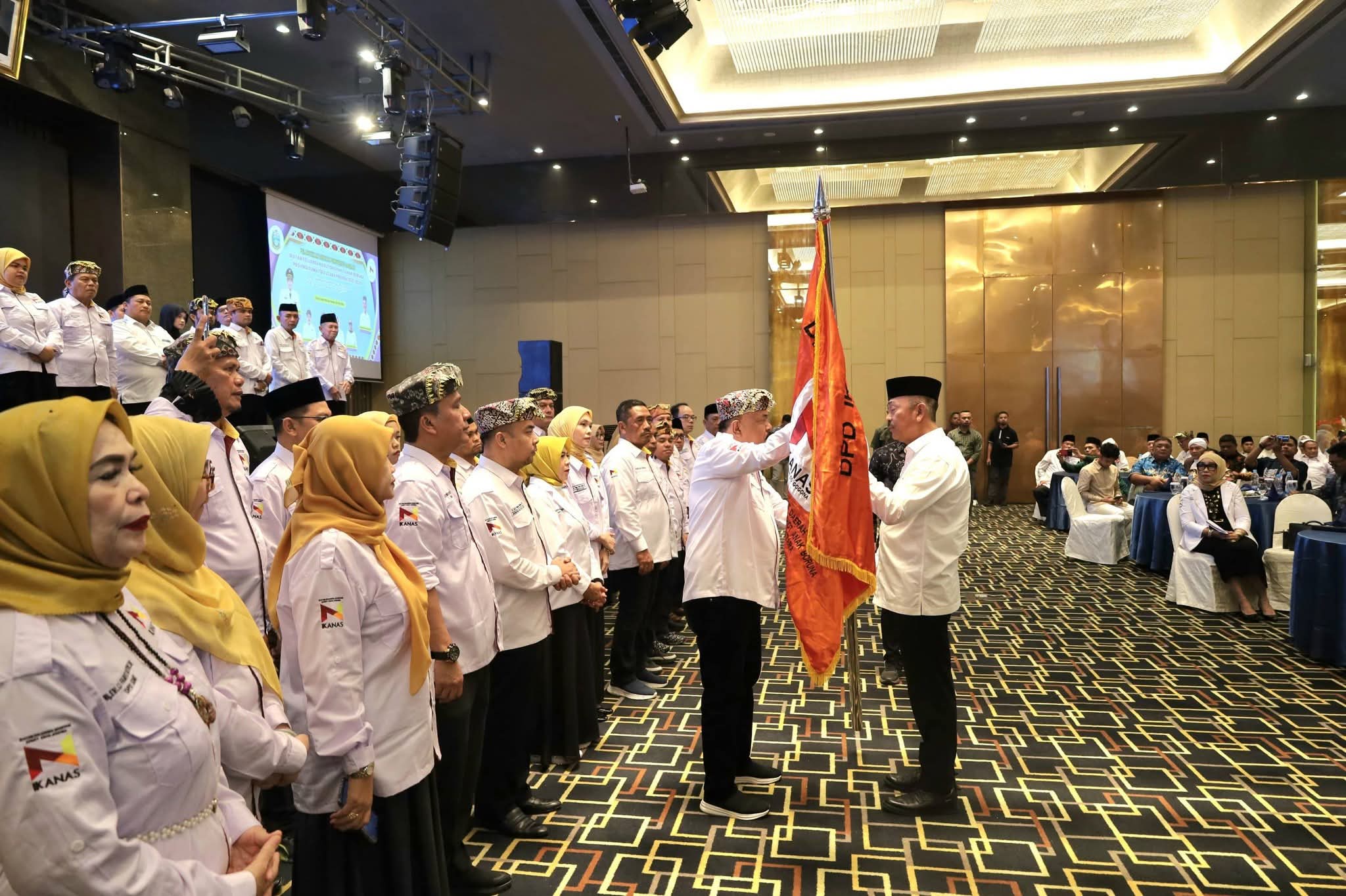 Bobby Nasution Beri 3 Pesan Penting di Pelantikan IKANAS Sumut
