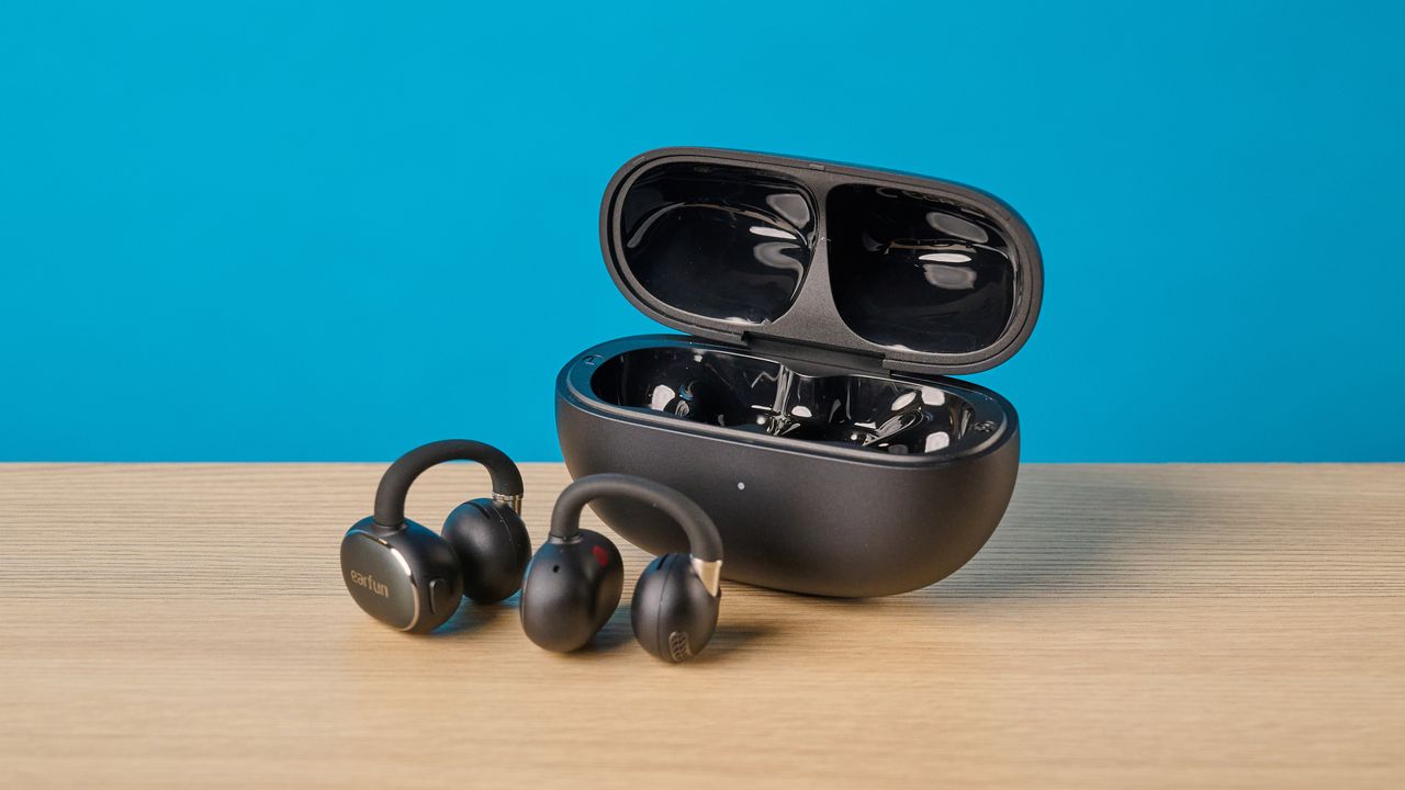 EarFun Clip 2 Tantang AirPods dengan Desain Open-Ear dan Fitur AI