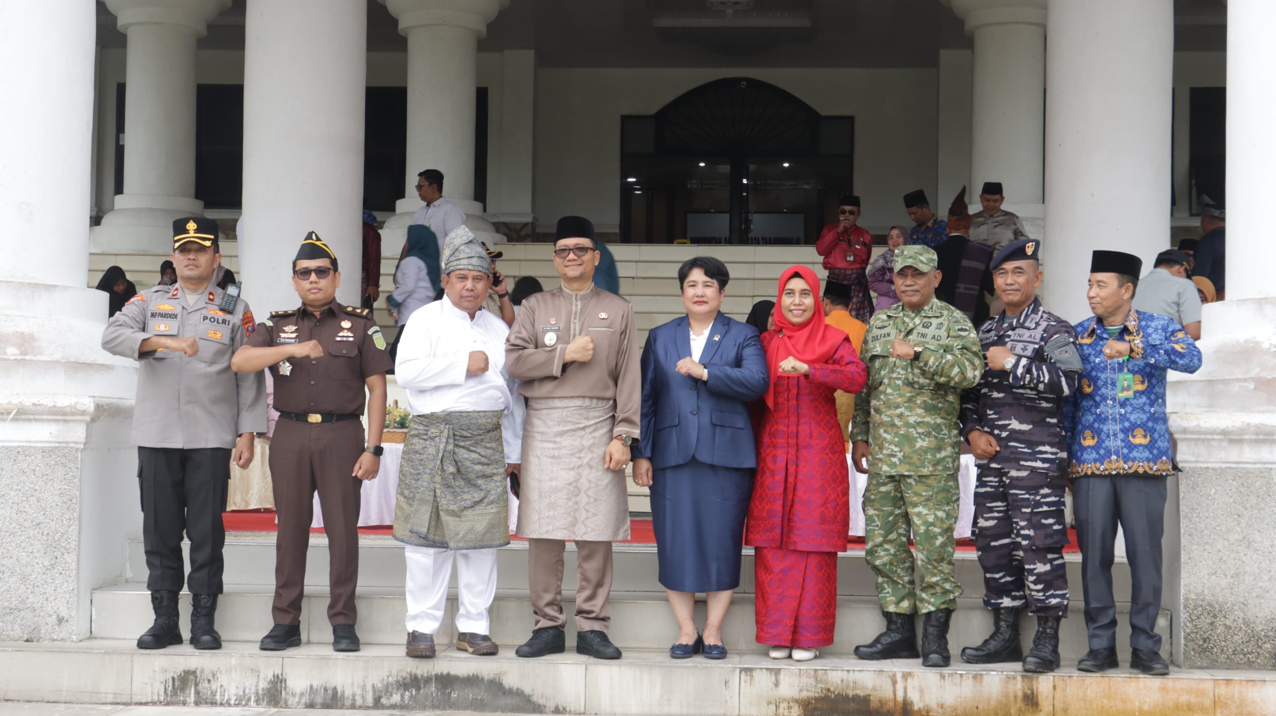 Wakapolres Tanjungbalai Hadiri Upacara Hardiknas 2026 di Lapangan Pemko