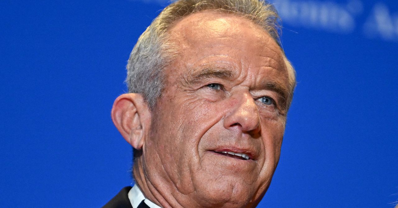 Robert F. Kennedy Jr Rilis Podcast Kesehatan Perdana Gandeng Mike Tyson