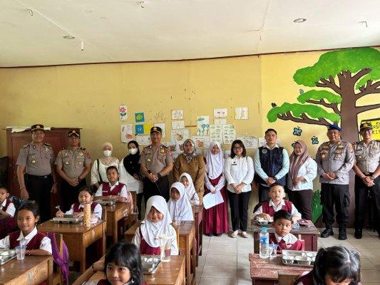 Polres Pulang Pisau Serap Hasil Tani Lokal via Makan Bergizi Gratis