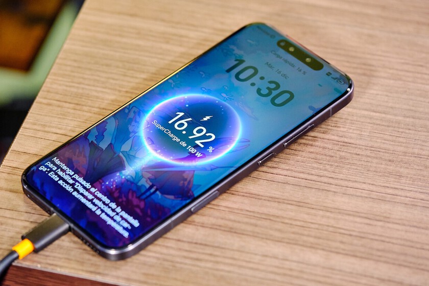 Honor Kembangkan Baterai Silikon-Karbon 6.400mAh untuk Smartphone Tipis Masa Depan